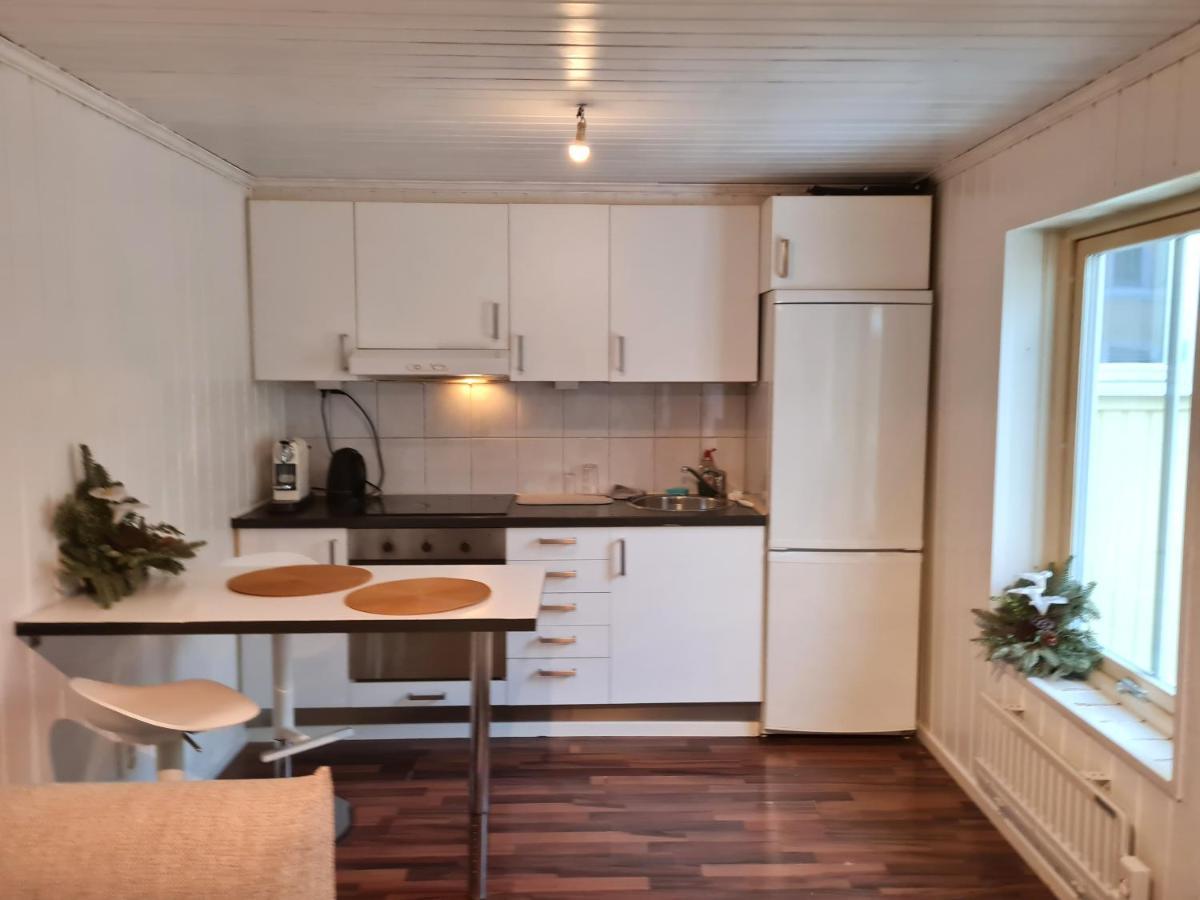 Cozy Apartment In The City Center Of Strömstad Eksteriør bilde
